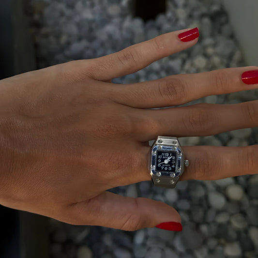 Silver Square ring | Black